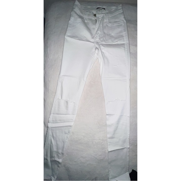 White Ripped Jeans - Picture 3 of 5